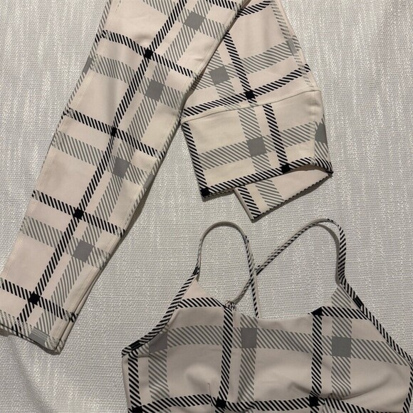 Alo Yoga Tops - Alo Yoga Airlift Plaid 2pc Set Womens L High-Waisted Leggings + Bra